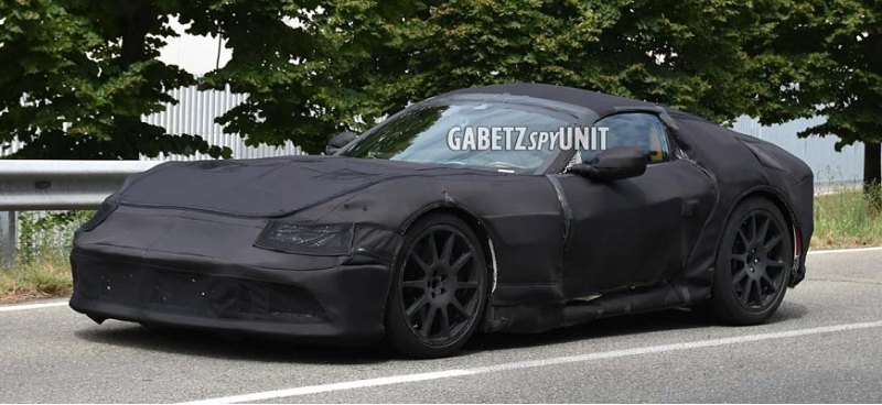 На тестах замечен новый суперкар от Ferrari с…