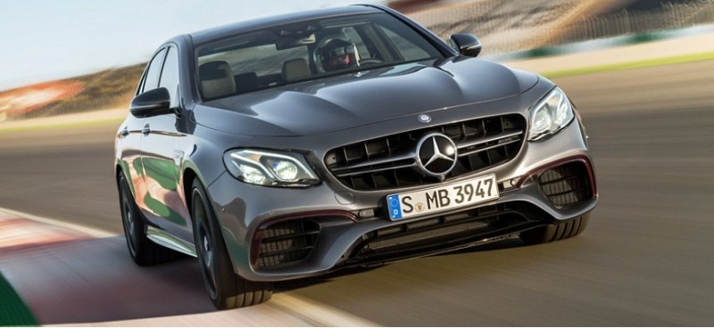 Автопортал HotCars назвал топ-10 самых быстрых и…