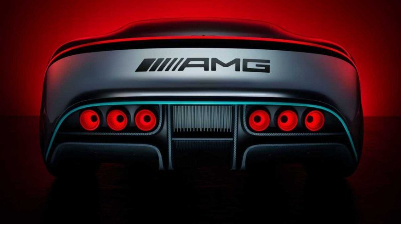 Э то почти столько же, сколько у гиперкара AMG…