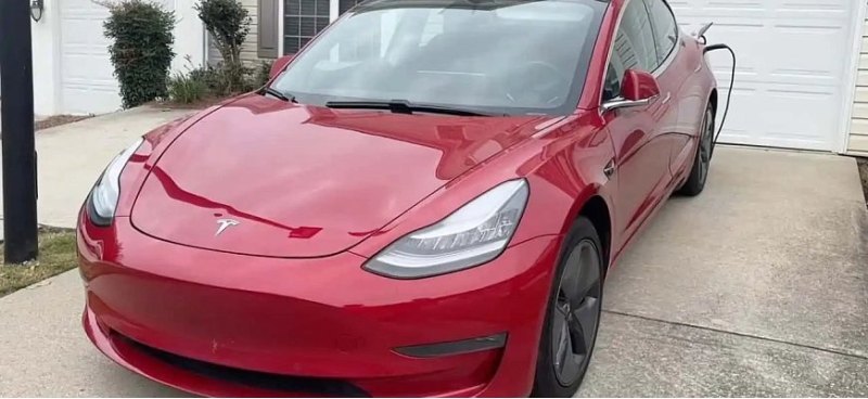 Аккумулятор Tesla Model 3 практически полностью…