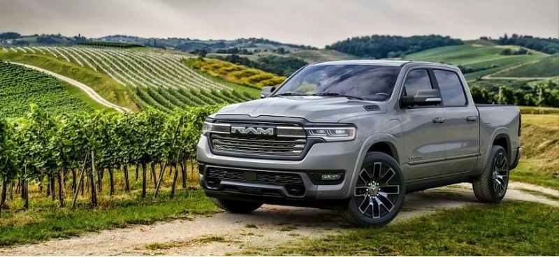 RAM представила электрический пикап RAM 1500…