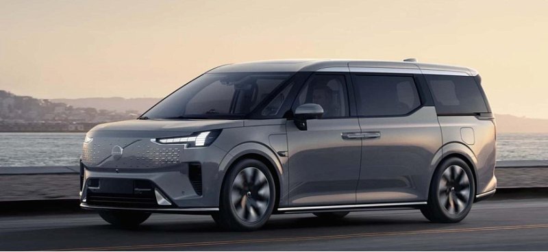 Электрический минивэн Volvo EM90 получит…