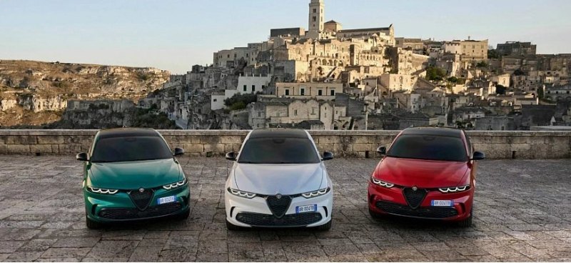 Alfa Romeo представила специальную серию Tributo…