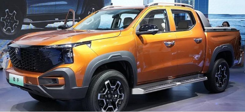 В Гуанчжоу показали электрический пикап Changan…