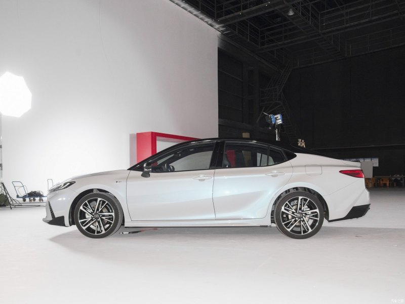 По всей видимости, в Китае новая Camry будет…