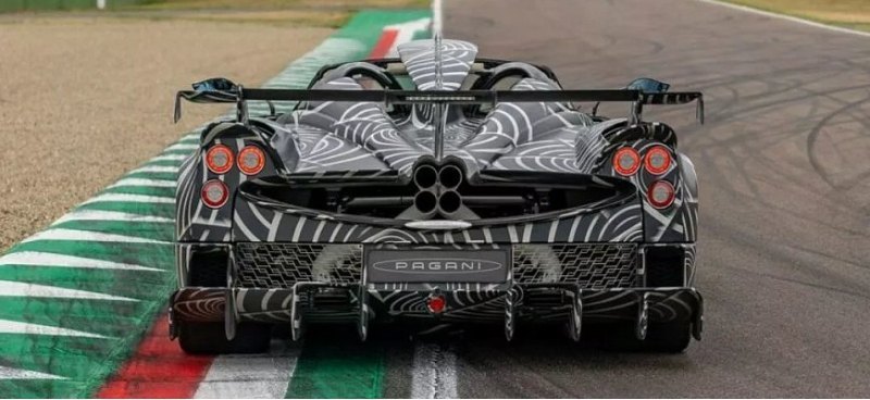 Компания Pagani анонсировала специальную версию…