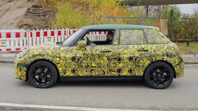Когда в сентябре Mini представила новый хэтчбек…