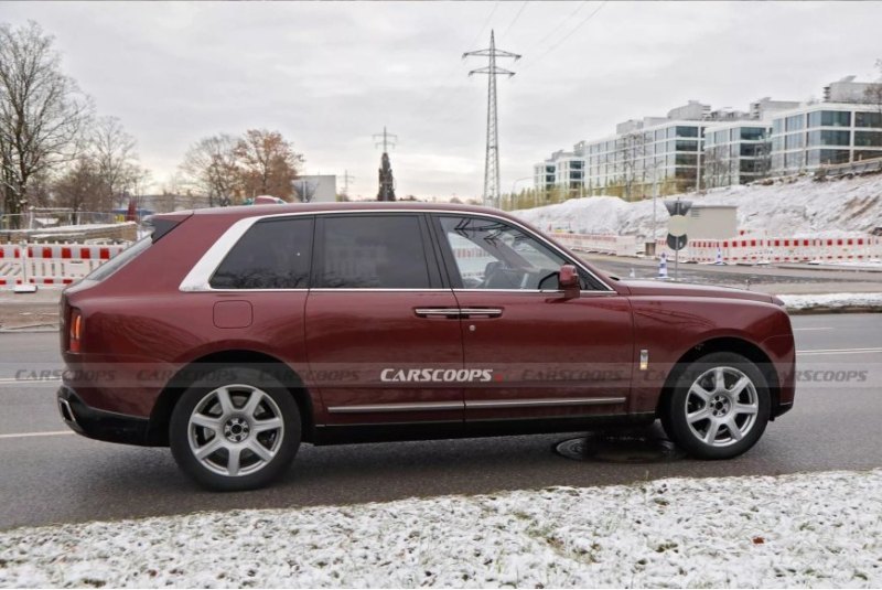 Rolls-Royce держит карты закрытыми, когда дело…