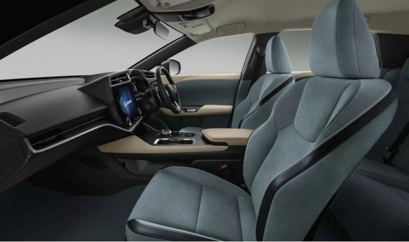 Lexus также объявил о планах представить RZ в…
