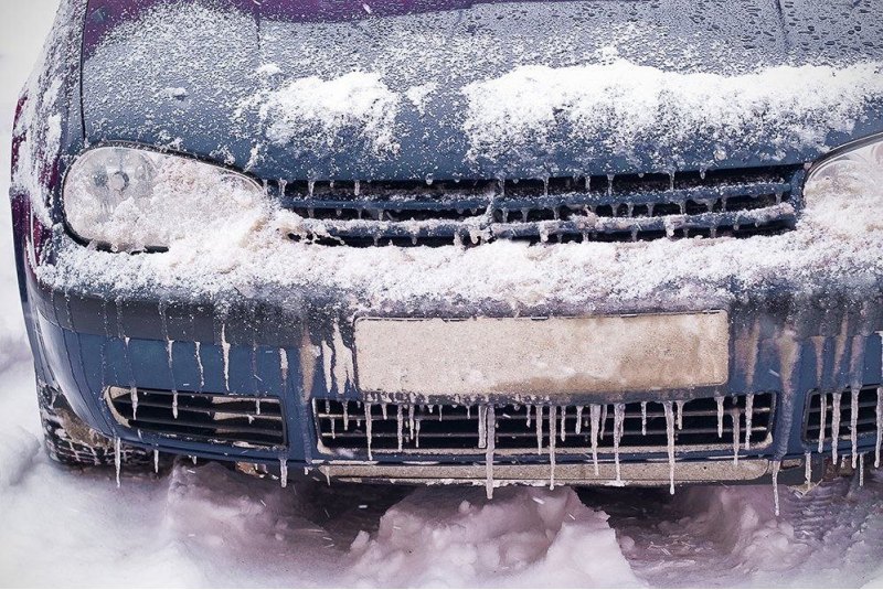 Самым верным решением в случае с замершим авто…