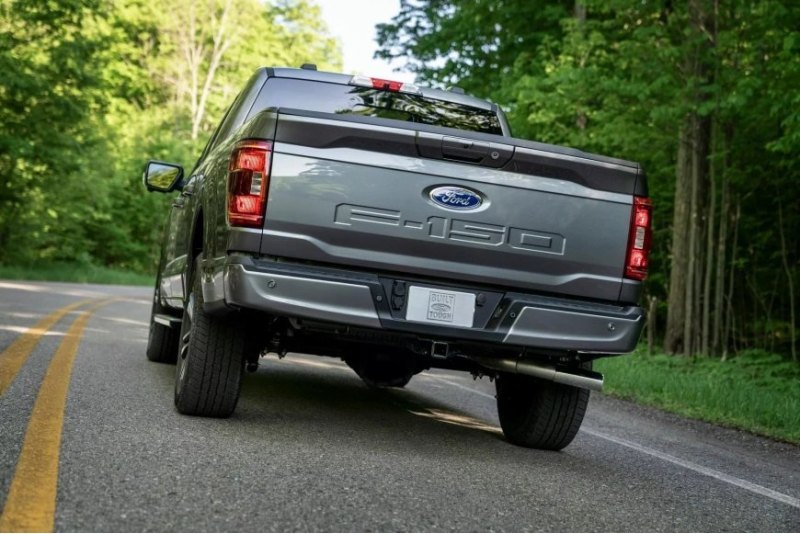 Это не единственный недавний отзыв F-150. В июле…