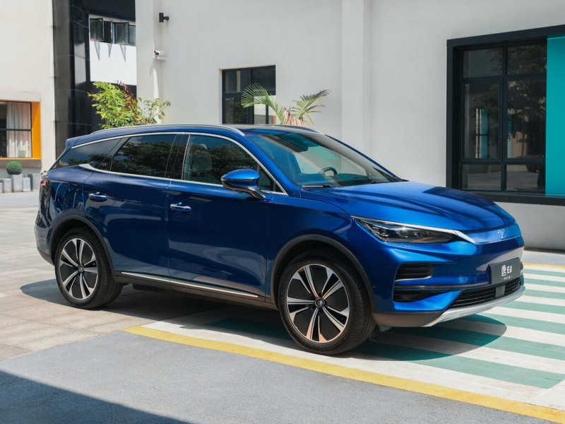 Самым дорогим станет кроссовер BYD Tang: гибрид…