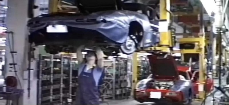 Архивные кадры - в 1986 году суперкары Porsche…