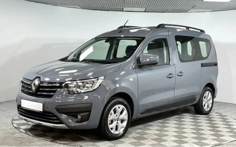 Самым недорогим коммерческим автомобилем из…