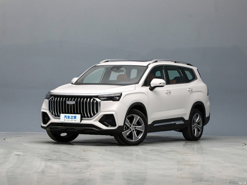 У нас Geely Okavango можно будет купить в двух…