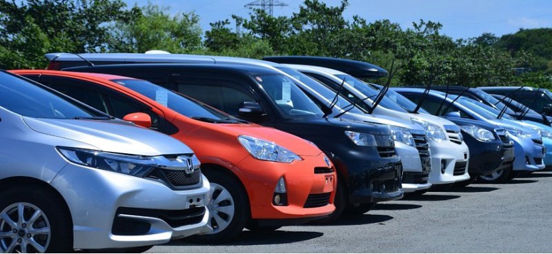 JETRO: экспорт в Россию подержанных авто из…