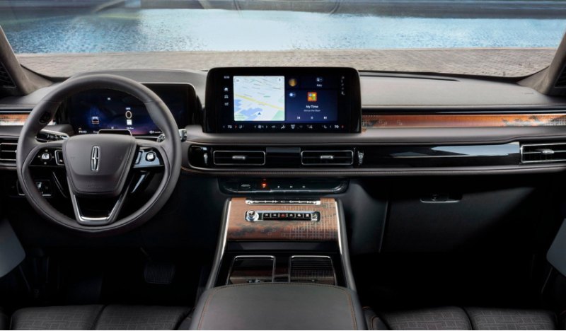 Lincoln Aviator комплектуется лишь 3,0-литровым…