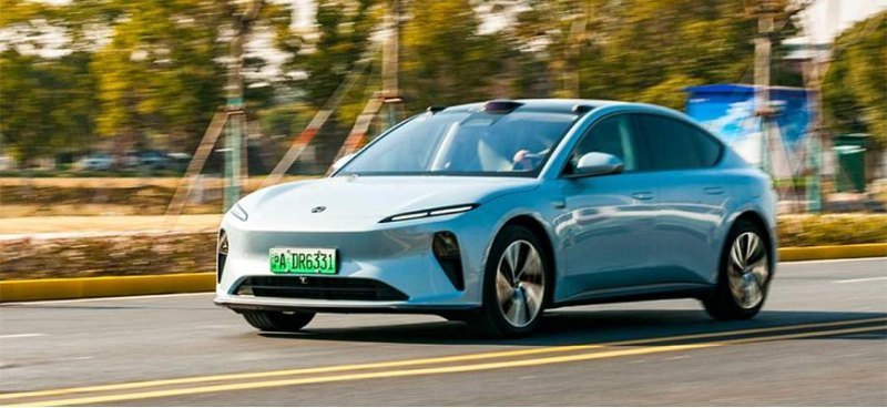 В Китае появился электромобиль Nio ET5 с запасом…