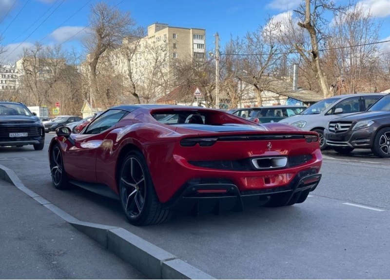 Во всем многообразии моделей Ferrari вполне можно…