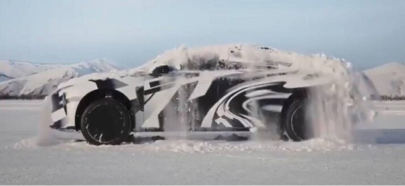 Китайская компания NIO научила электромобиль ET9…