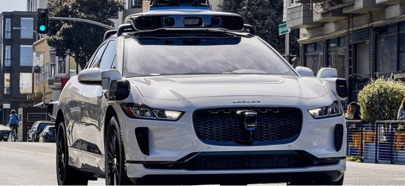 Сервис беспилотных такси Waymo расширяет зону…