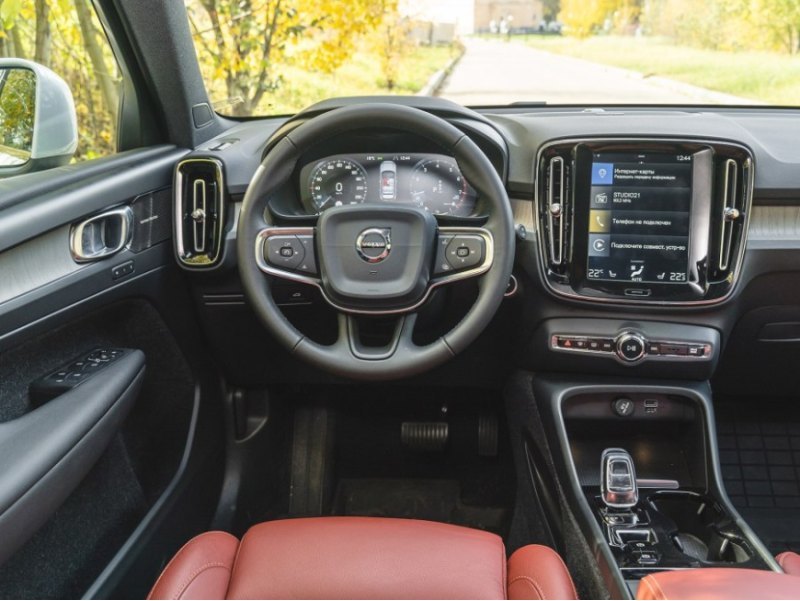Автомобили Volvo XC40, поступающие на вторичный…