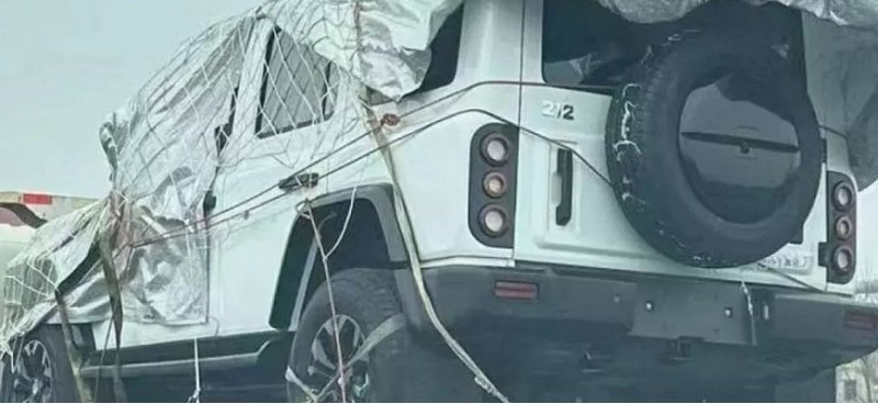 Китайский наследник ГАЗ-69 пойман на автовозе без…