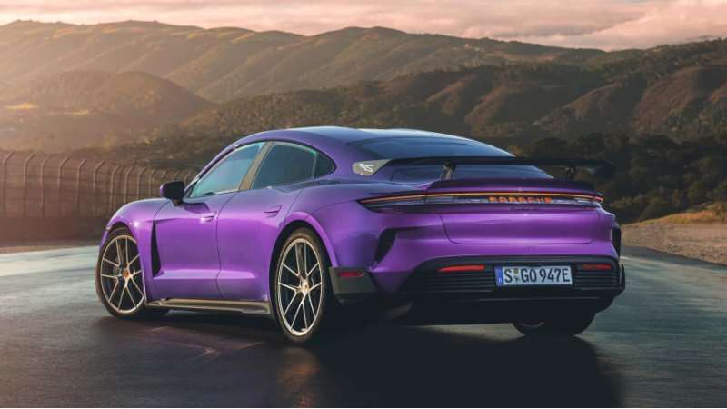 Taycan Turbo GT 2025 года — это совершенная форма…