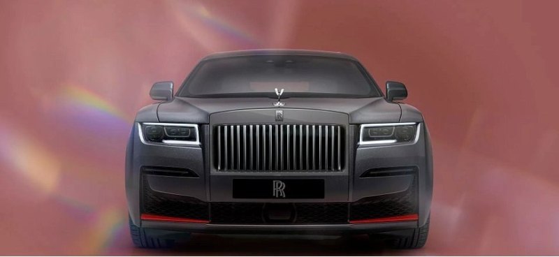 Rolls-Royce раскритиковал новую версию Ghost…