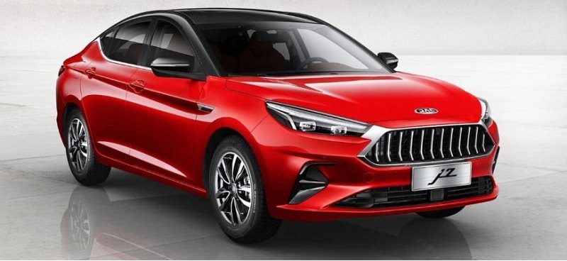 Китайский лифтбэк JAC J7 подешевел на 600 тысяч…