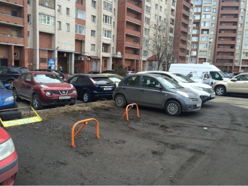 Для увеличения площади для парковочных мест и…