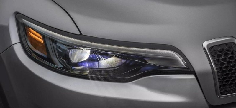 Jeep отзывает внедорожник Cherokee 2022 года…