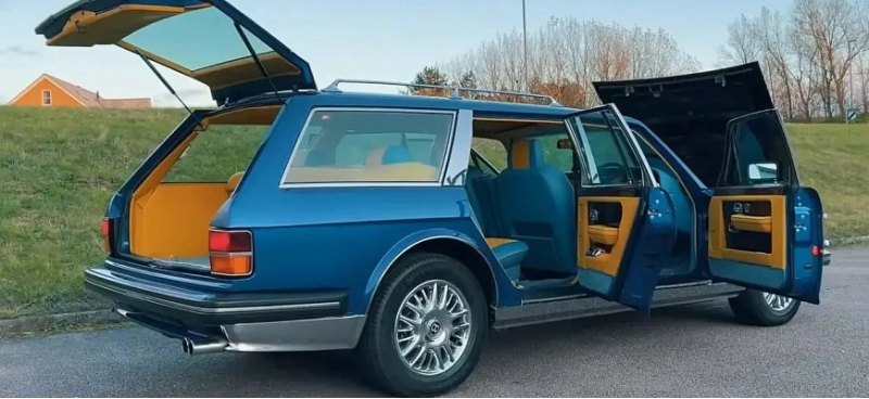 Посмотрите на этот универсал Bentley Turbo R - он…