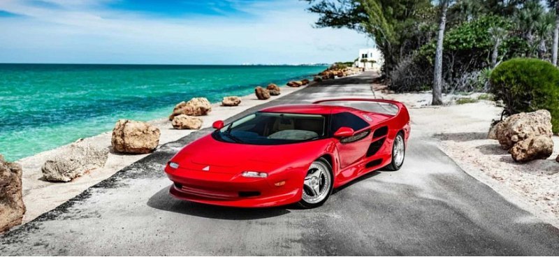 Этот суперкар Vector с двигателем Lamborghini…