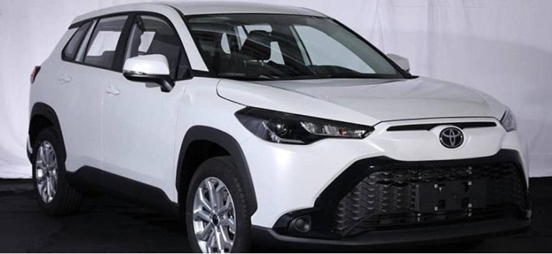 Новый кроссовер Toyota Frontlander в России стал…