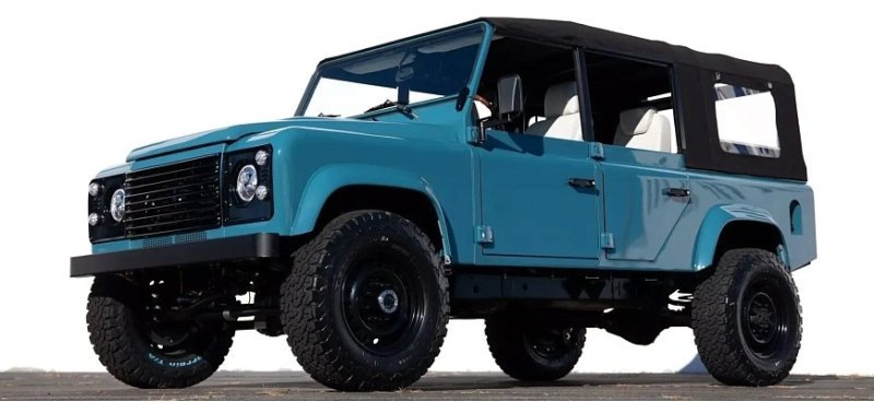 Этот рестомод Land Rover Defender построен на…