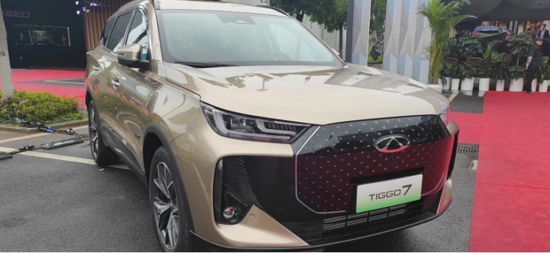 Рассекречены обновленные кроссоверы Chery Tiggo 4…