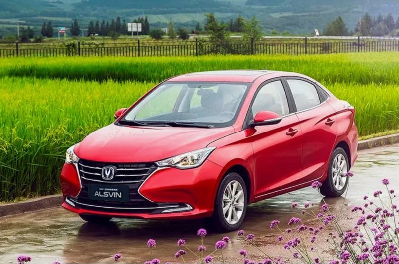 Самой недорогой иномаркой в России стал Changan…