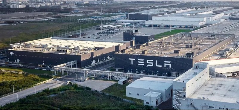 BYD укрепил свои позиции на рынке: Tesla пытается…