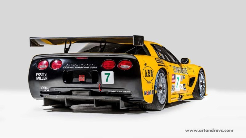 Corvette - легендарный американский автомобиль,…