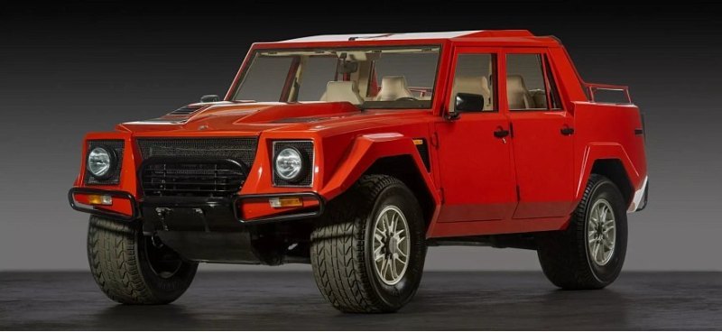 Aston Martin нацелен выпустить Lamborghini LM002