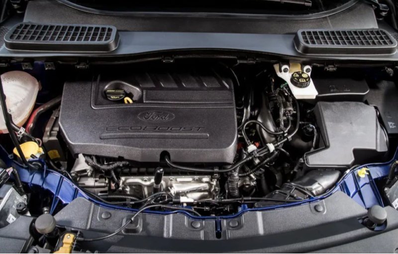 Управляется Ford Kuga II Рестайлинг не хуже…