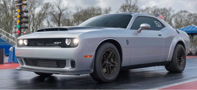 Глава Dodge и создатель мощного Hellcat уходит в…