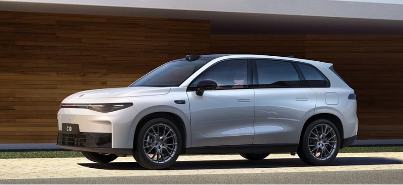 Stellantis везет китайские внедорожники Leapmotor…