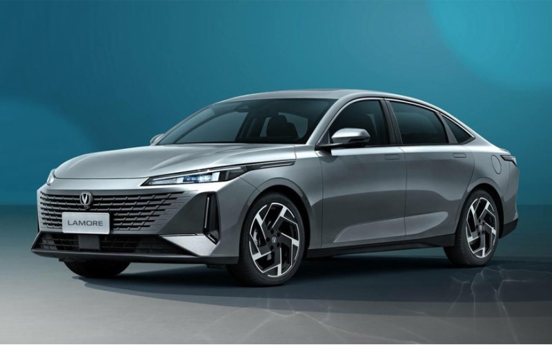 Ребрендинг коснулся и седана Changan Lamore,…
