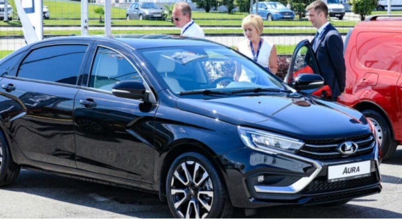 Lada Aura оснащена практически также, как и «Лада…