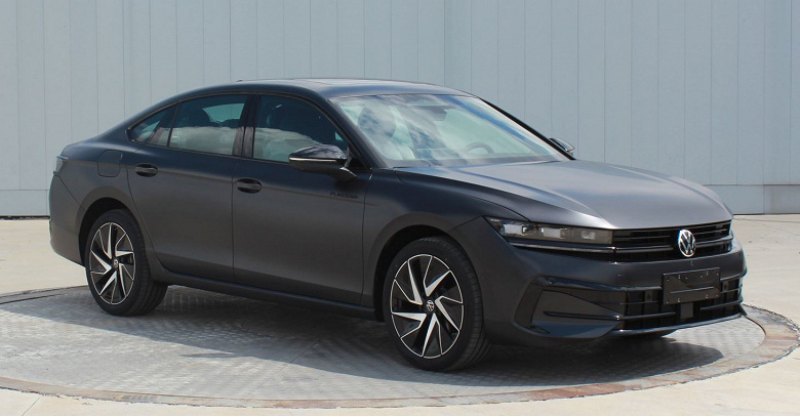 Volkswagen Magotan, за который прежде просили 211…