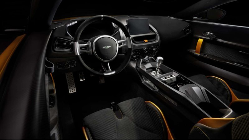 Aston Martin Valiant оснащен мощным двигателем,…