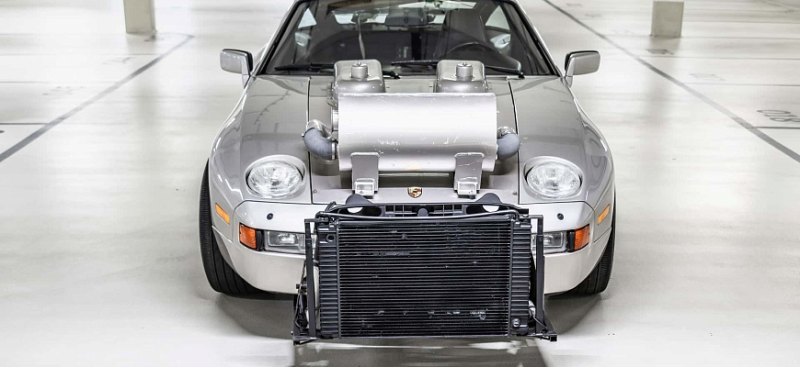Вот почему этот Porsche выглядел так странно