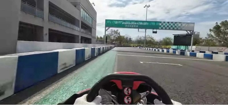 Эта крошечная гоночная трасса Mini Suzuka…
